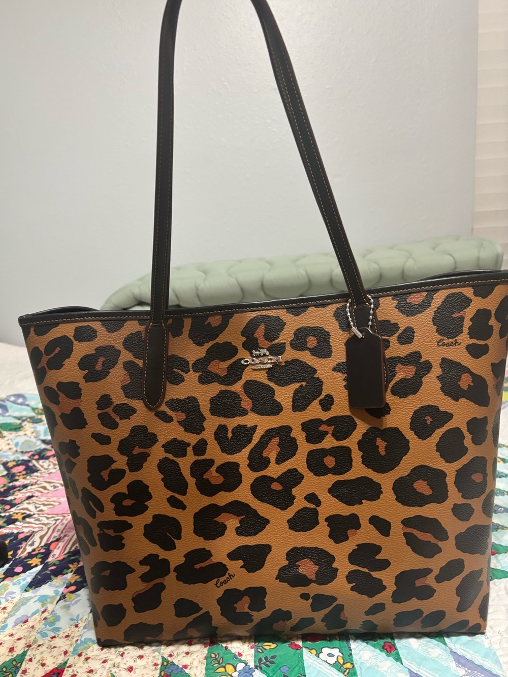 Coach Leopard City Tote CC760 - Picture 3 of 12